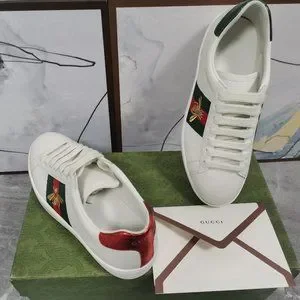 Gucci | Shoes | Womens Gucci Fashion Bee Little White  display picture 3